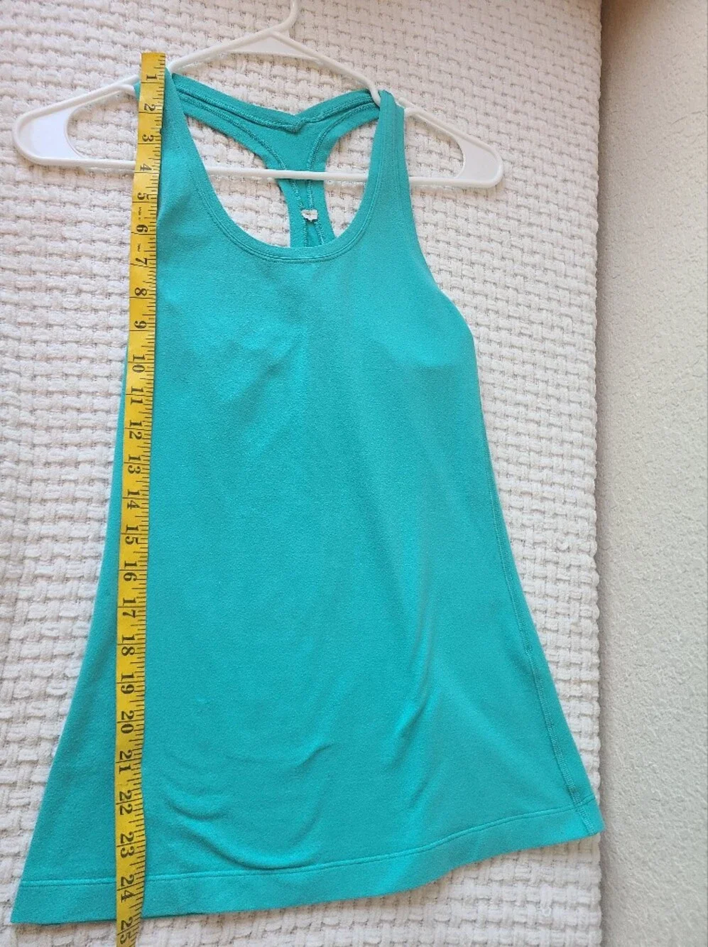 Lululemon Women's Racerback Tank Top in Teal Size 4